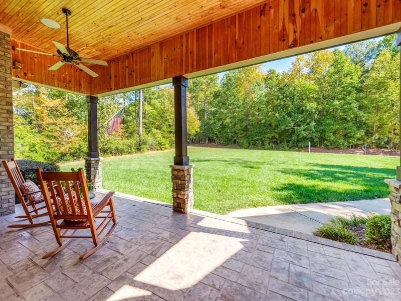 4801 River Oaks Rd, Lake Wylie, SC 29710