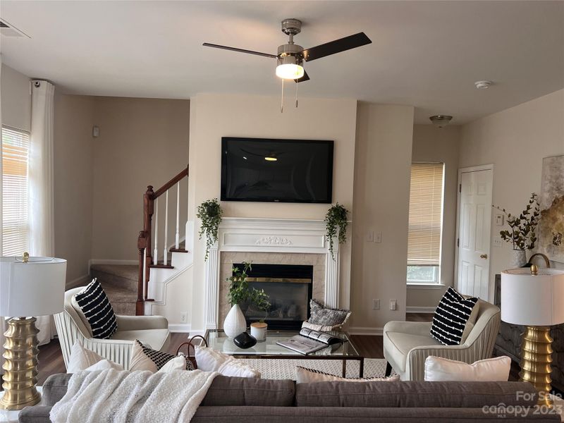 1809 Crabapple Tree Ln, Charlotte, NC 28214