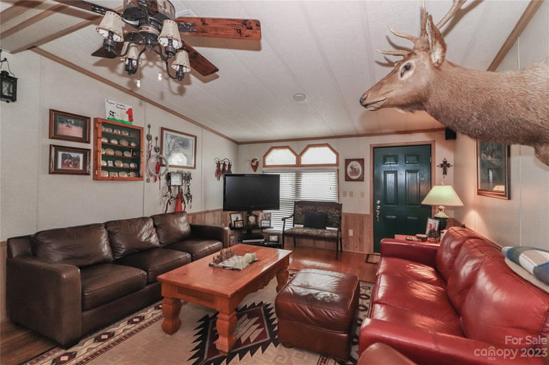 261 Wing Dr, Statesville, NC 28625