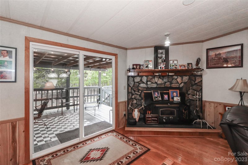 261 Wing Dr, Statesville, NC 28625