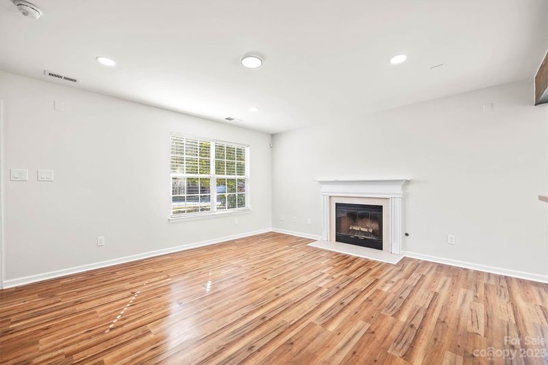 5543 Mt Mansfield Rd, Charlotte, NC 28278