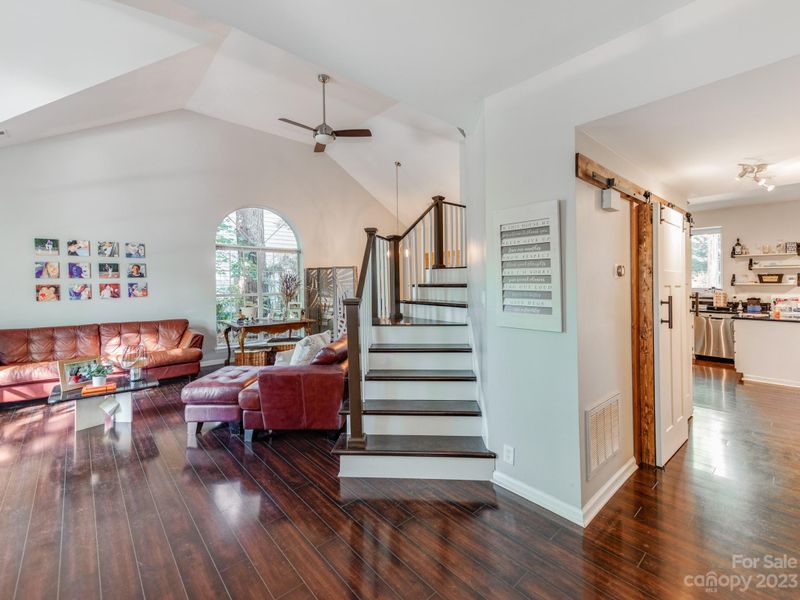 9101 Fairbridge Rd, Charlotte, NC 28277