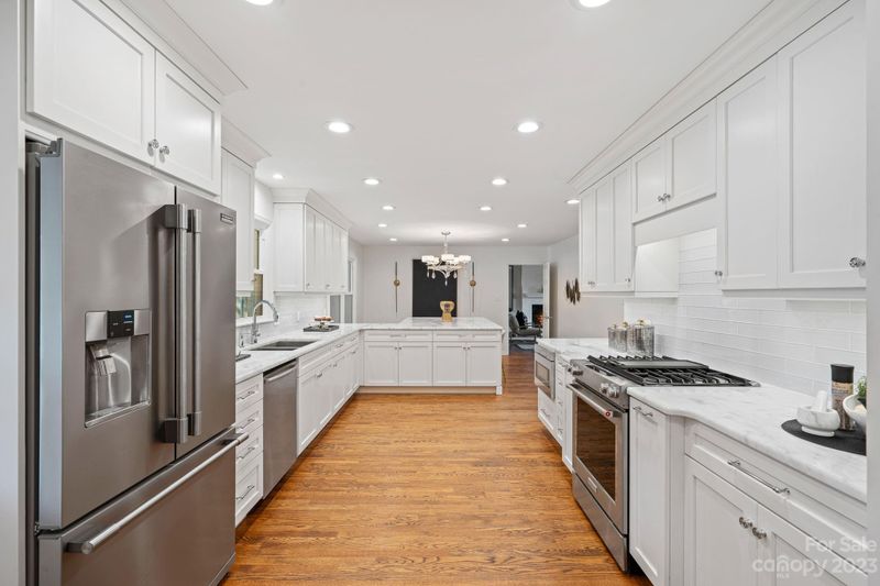 22701 Torrence Chapel Rd, Cornelius, NC 28031