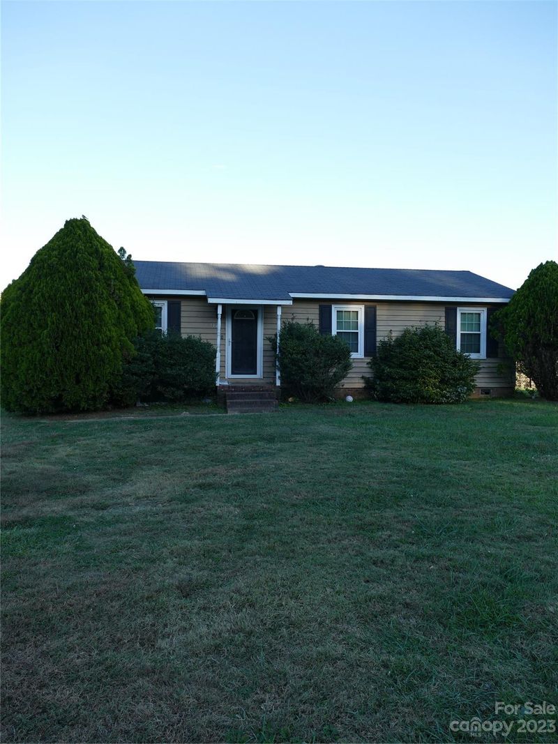 5122 Willow Run Dr, Monroe, NC 28110