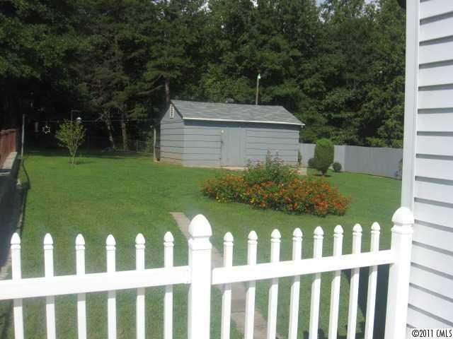 2909 Cama Dr, Gastonia, NC 28052