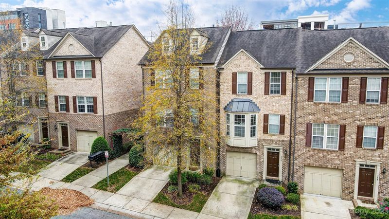 231 Lincoln St, Charlotte, NC 28203