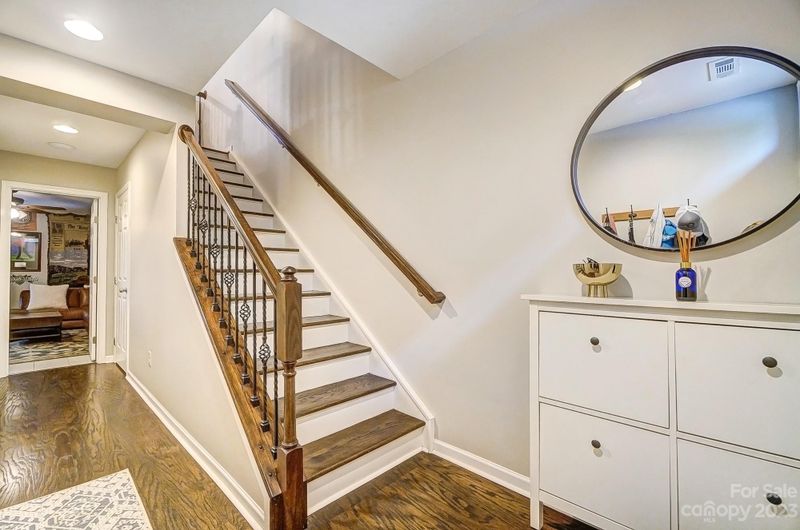 231 Lincoln St, Charlotte, NC 28203