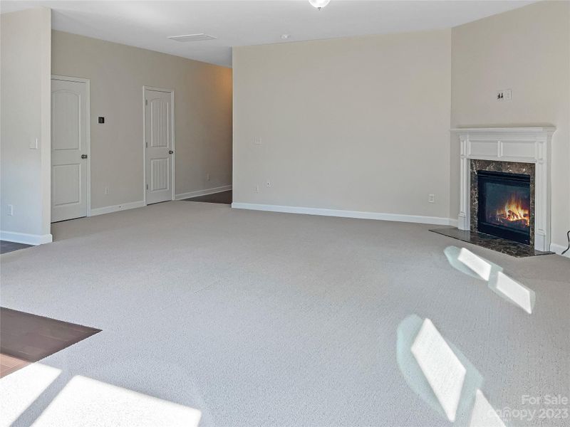 641 Lumber Ln, Charlotte, NC 28214