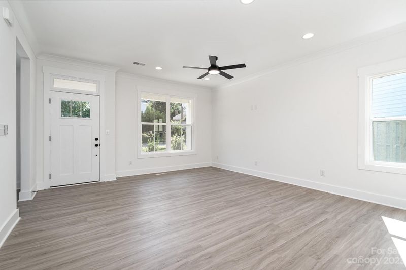 302 Cherry St, Belmont, NC 28012