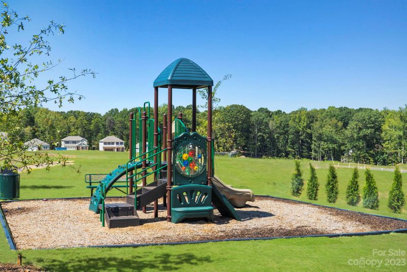 673 Cashion Rd, York, SC 29745