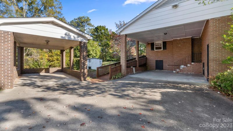 528 Mcfarlane Dr, Chester, SC 29706