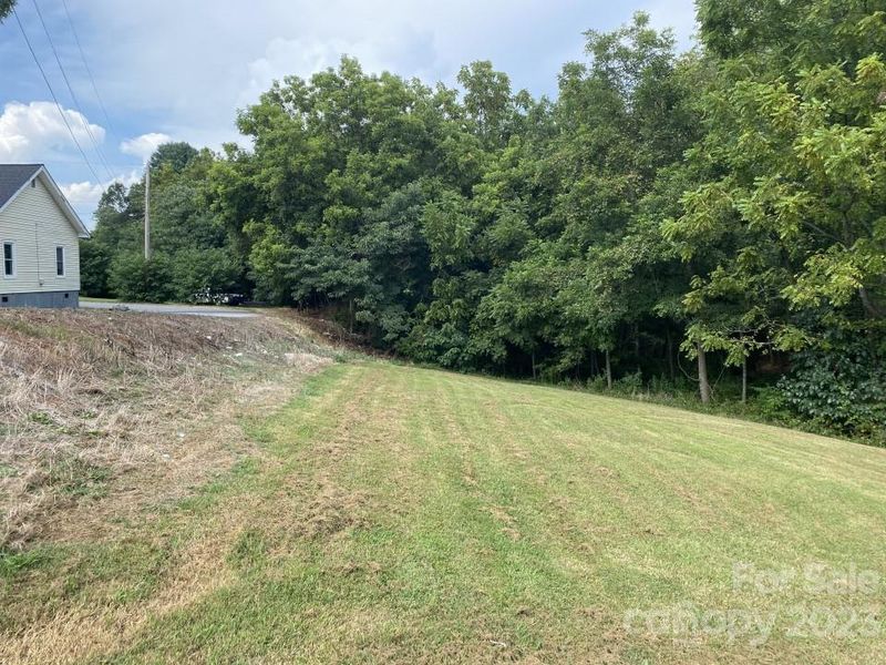 107 6th Ave, Maiden, NC 28650