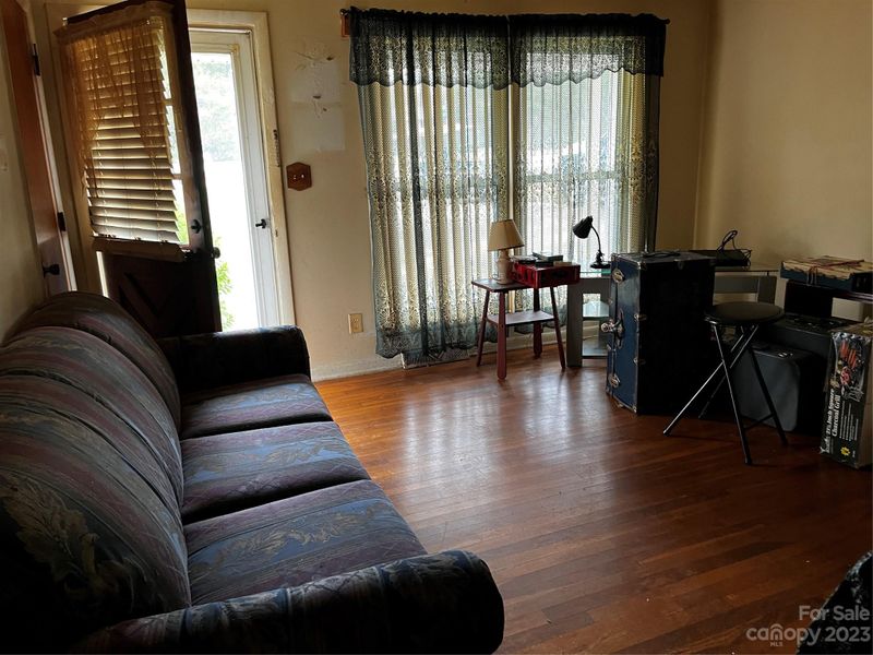 2842 Beaty Rd, Gastonia, NC 28056