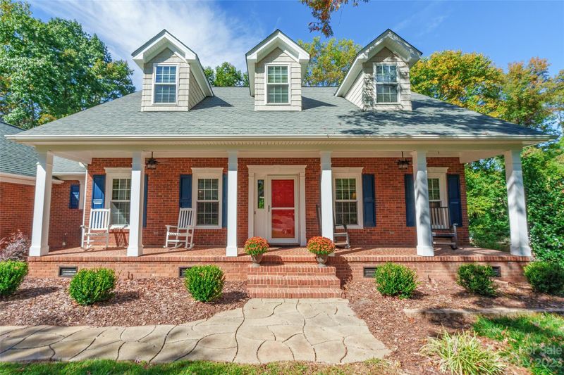 1130 Candlelight Dr, Rock Hill, SC 29732