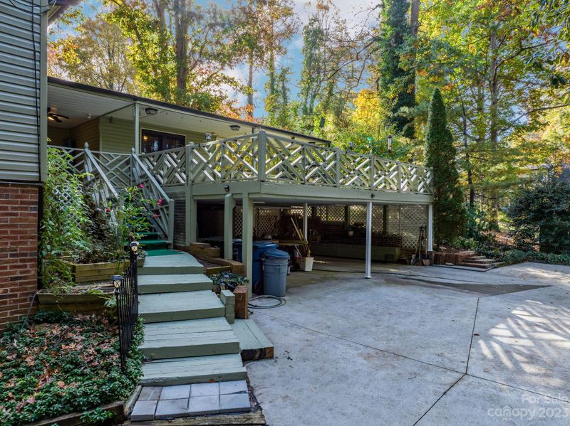 237 32nd Ave NW, Hickory, NC 28601