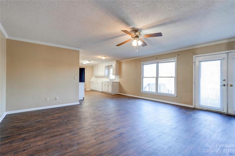 310 Tot Dellinger Rd, Cherryville, NC 28021