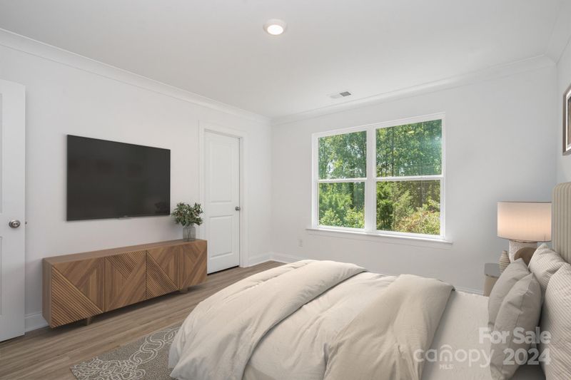 152 Baucom St, Charlotte, NC 28216