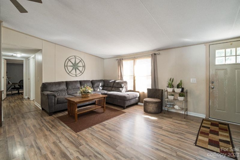 234 Kem Ln, Mount Holly, NC 28120