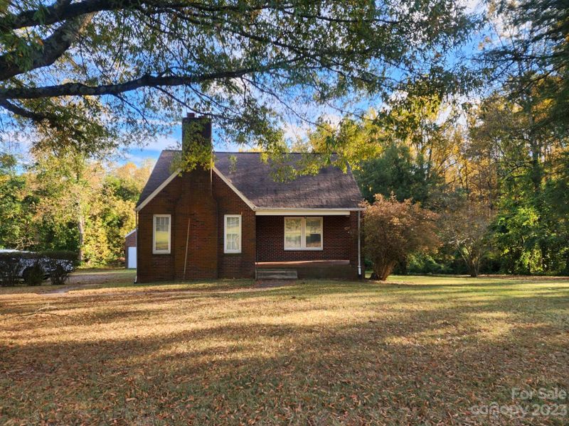 2239 Nc 10 Hw E, Conover, NC 28613