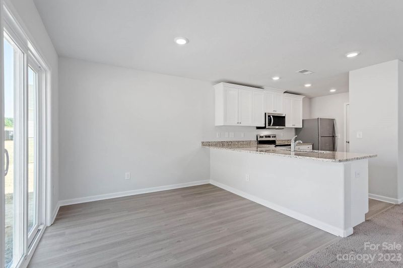 5143 Wolfridge Ave, Charlotte, NC 28214