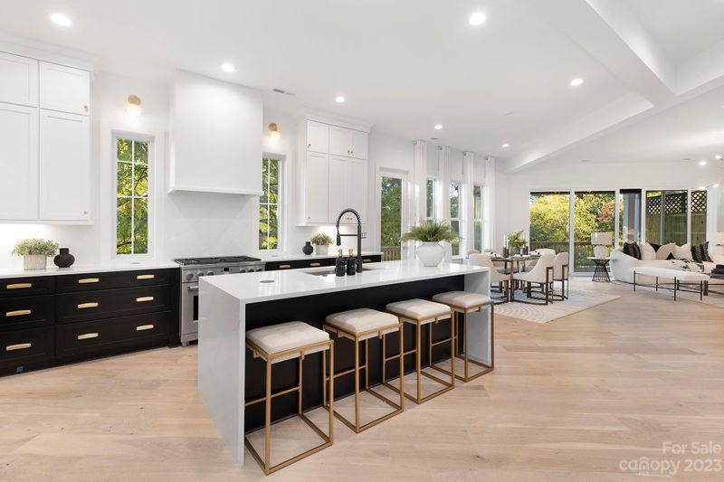 322 Brandywine Rd, Charlotte, NC 28209