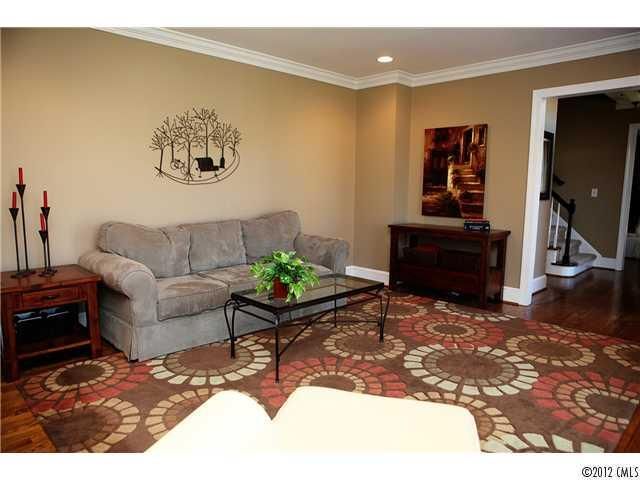 10017 Berkeley Forest Ln, Charlotte, NC 28277