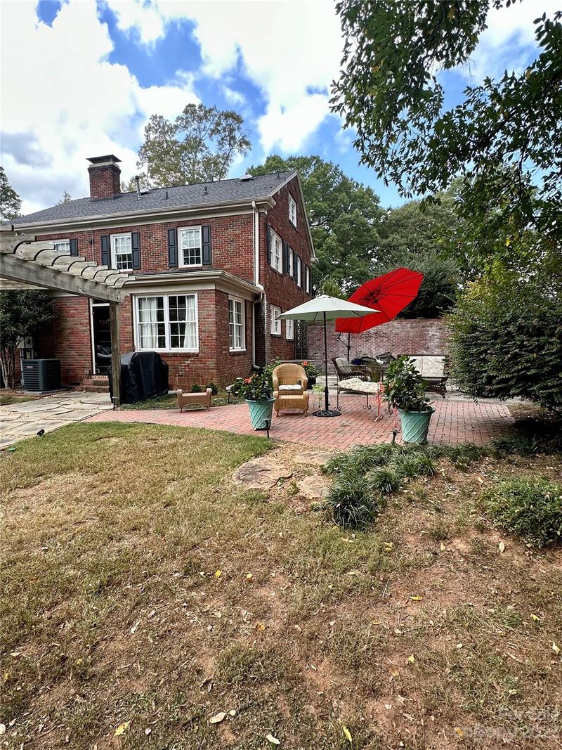 1214 Crescent Ave, Gastonia, NC 28052