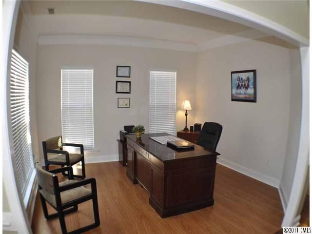 7585 Woodcrest Dr, Stanley, NC 28164