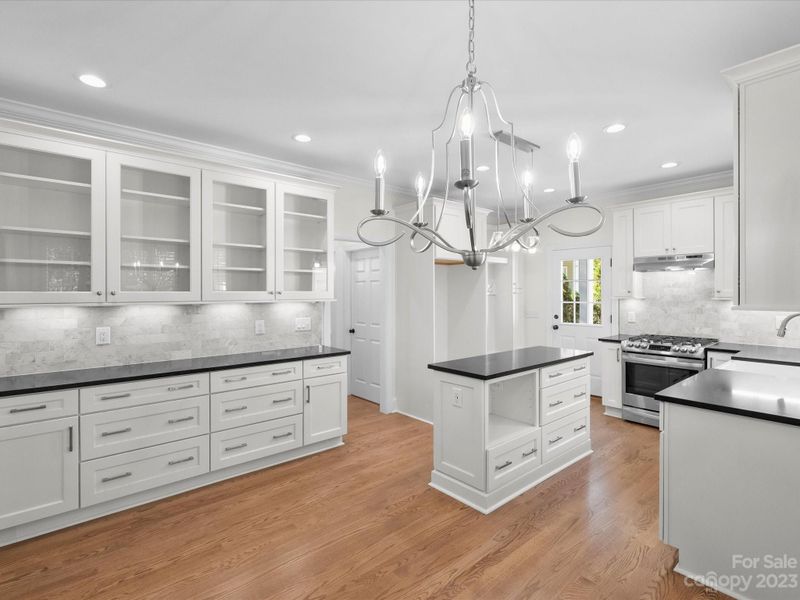 7603 Compton Ct, Charlotte, NC 28270