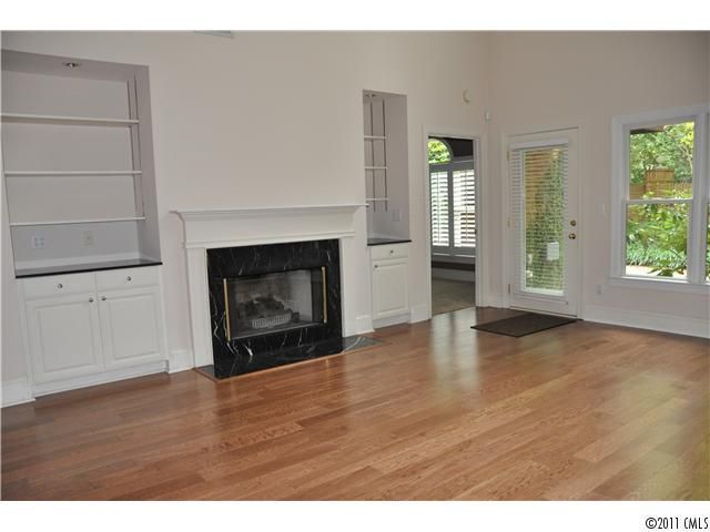 6027 Sharon Rd #L17, Charlotte, NC 28210