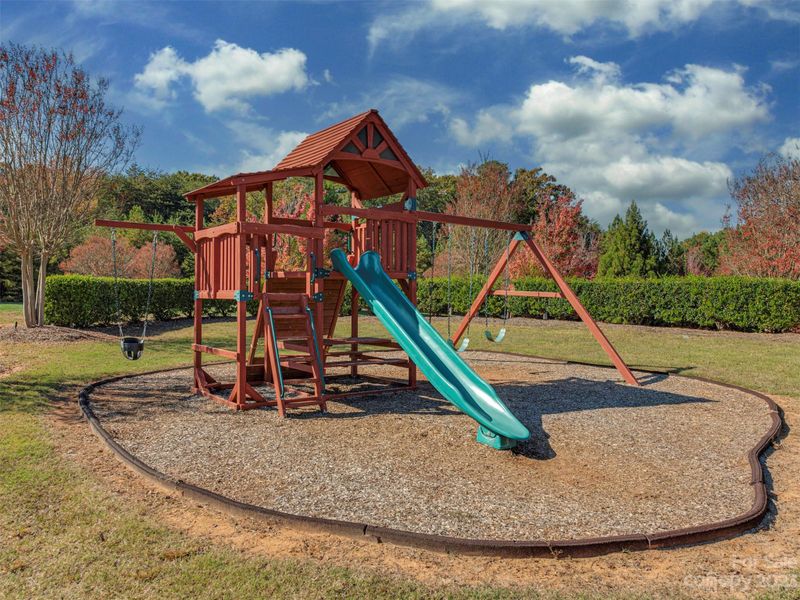 1208 Reflection Pointe Blvd, Belmont, NC 28012