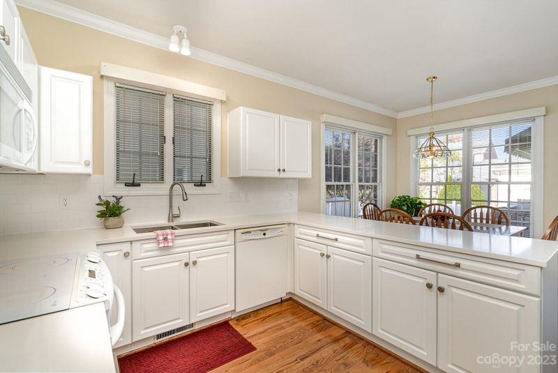 7613 Sharpthorne Pl, Charlotte, NC 28270