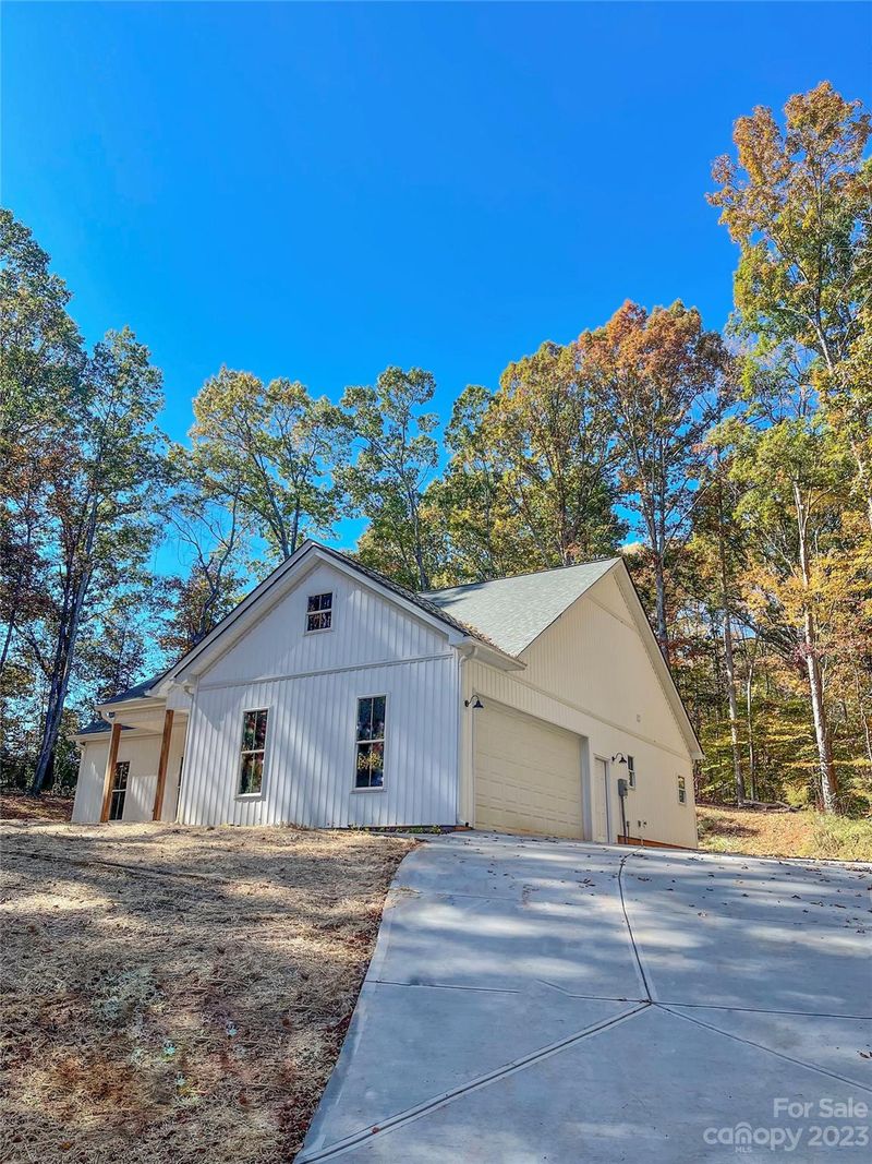 1319 Lincoln Rd, York, SC 29745
