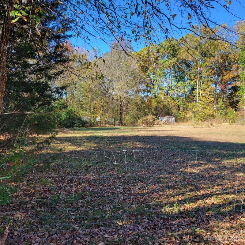 975 Round Up Rd #60 & 61, Clover, SC 29710