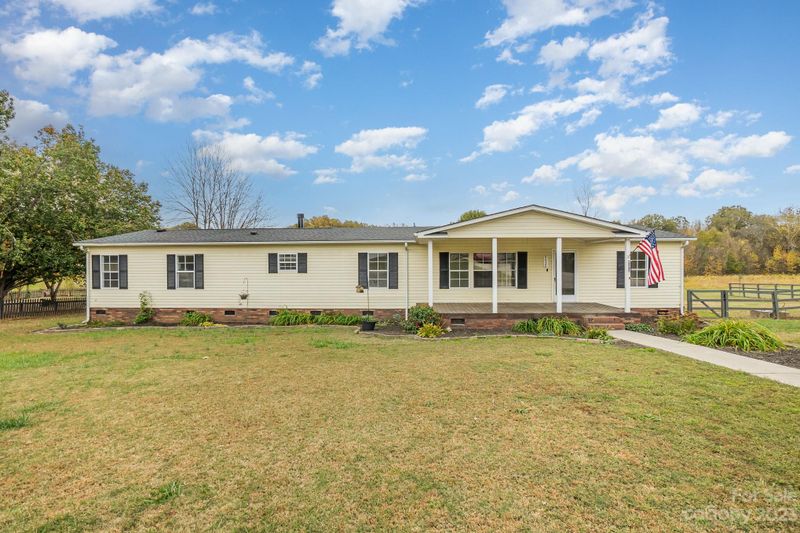 9920 Diablo Ct, Midland, NC 28107