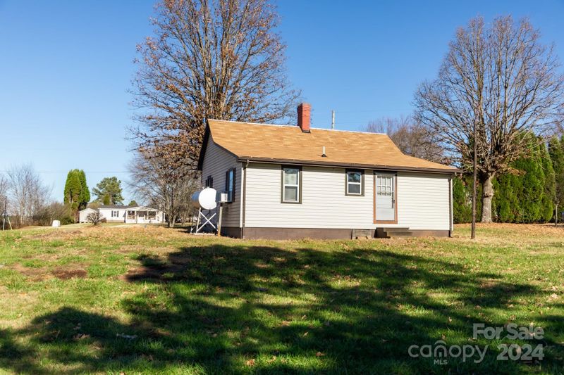630 Eufola Rd, Statesville, NC 28625