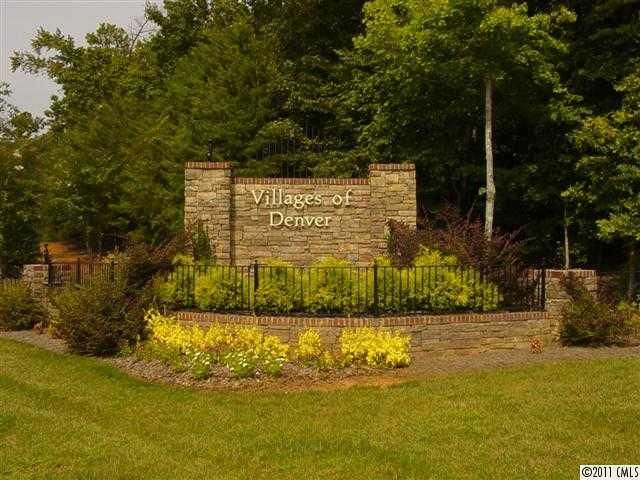 7211 Ogden Pl #197, Denver, NC 28037