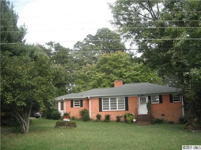 5100 Dogwood Pl, Charlotte, NC 28212