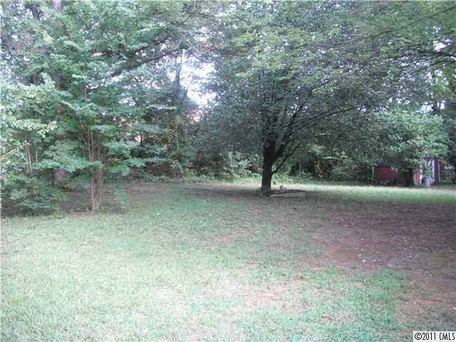 5100 Dogwood Pl, Charlotte, NC 28212