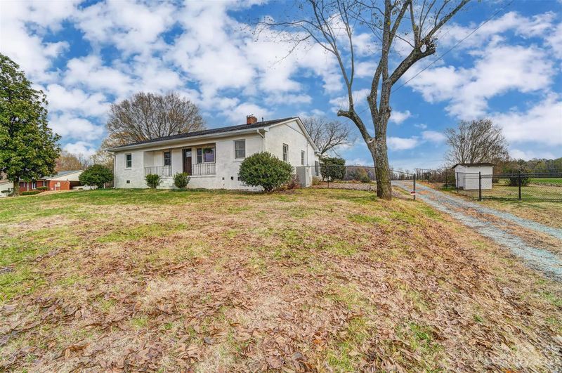 3712 Morgan Mill Rd, Monroe, NC 28110