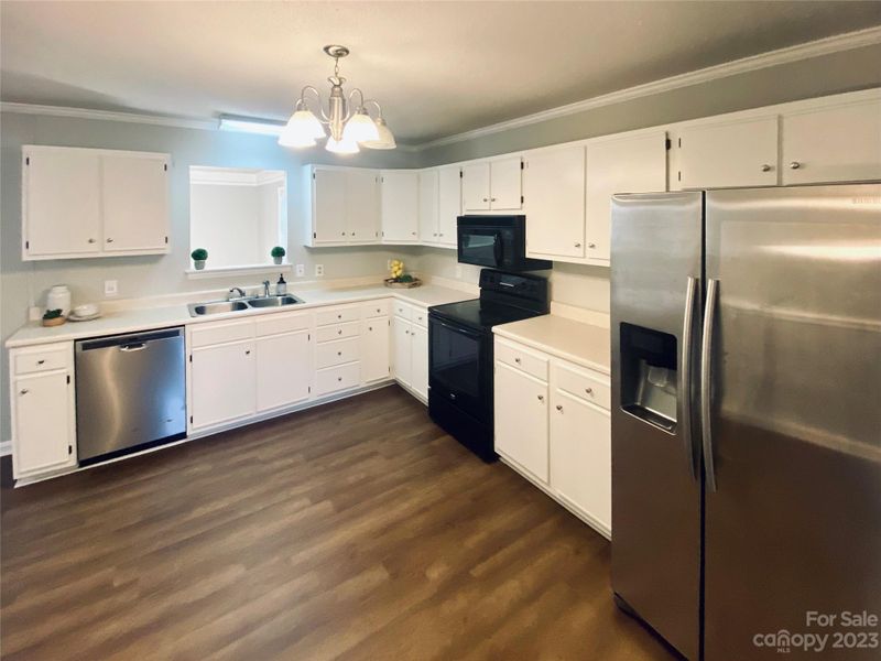 363 Griggs Rd, Clover, SC 29710