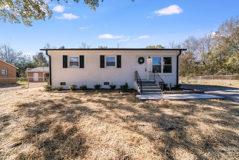 145 Armstrong Ct, Rock Hill, SC 29730