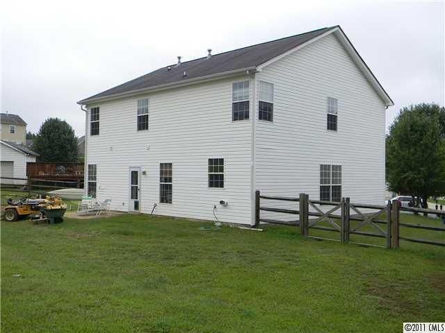 6804 Blake Brook Dr, Concord, NC 28025