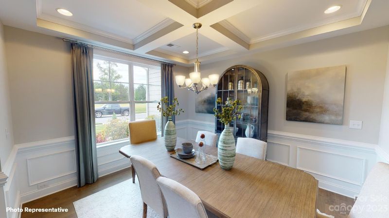5501 Casper Dr, Charlotte, NC 28214