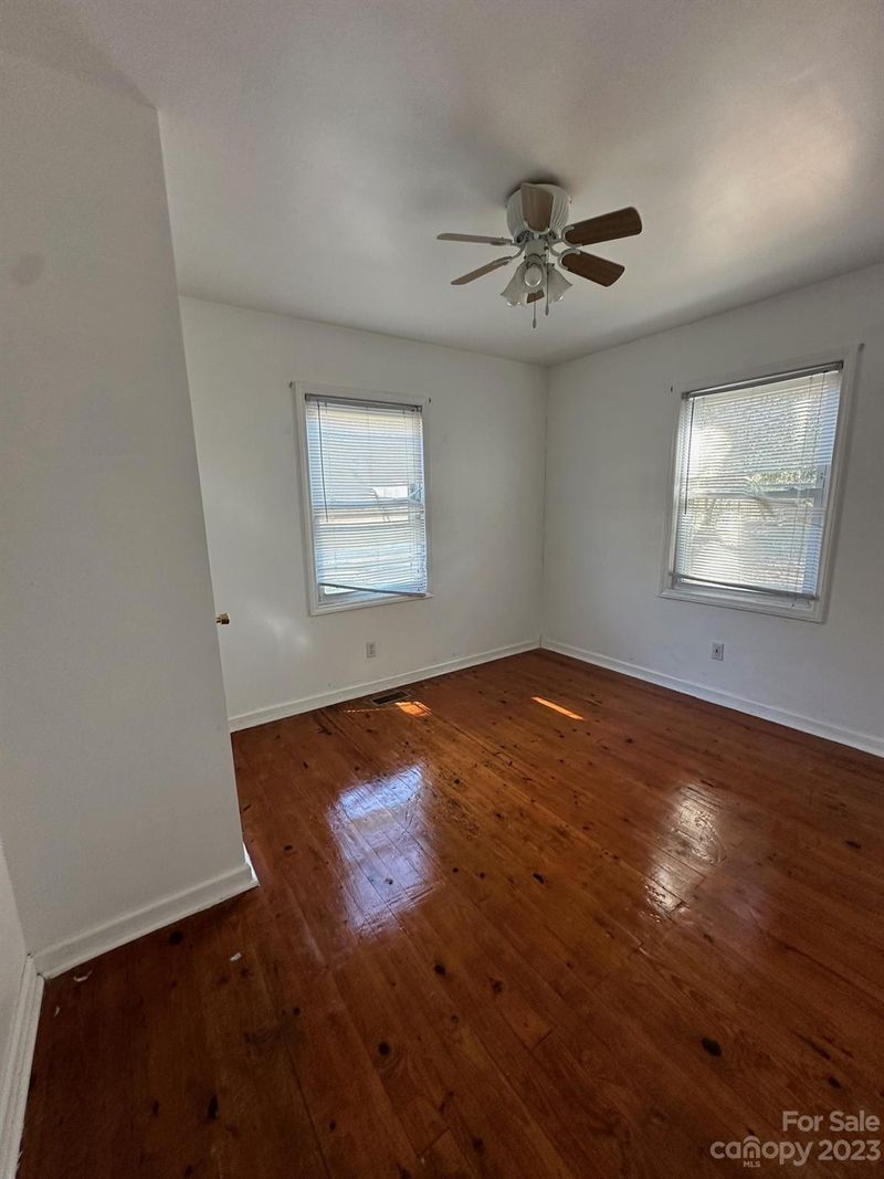 116 Walnut Ave, Belmont, NC 28012