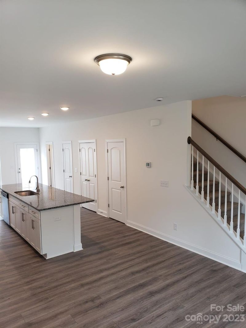 309 N Academy St, Lincolnton, NC 28092