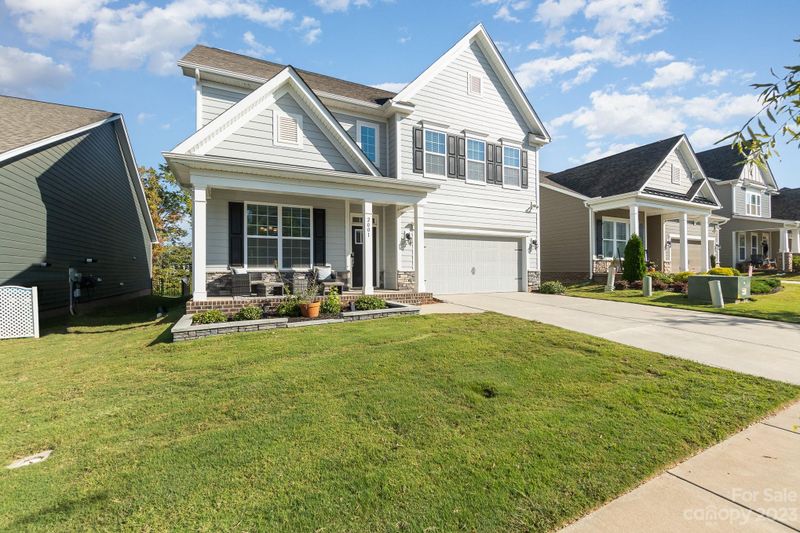 2001 Burton Point Ct, Waxhaw, NC 28173