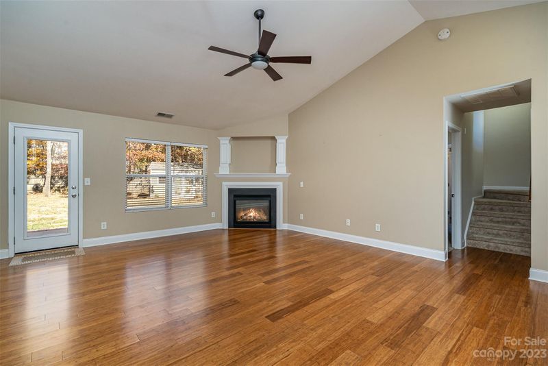165 Jacobs Woods Cir, Troutman, NC 28166
