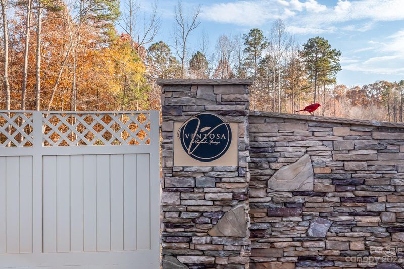 4A Ventosa Dr, Denver, NC 28037