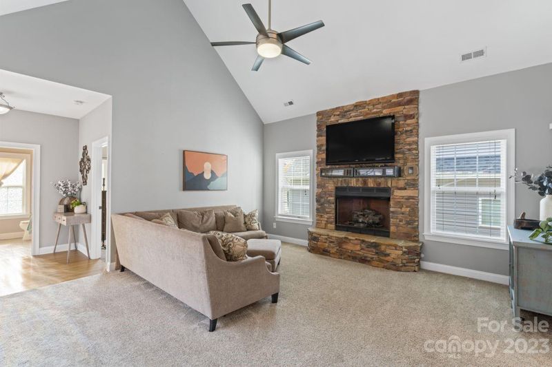 1264 Saint Johns Ave, Matthews, NC 28104